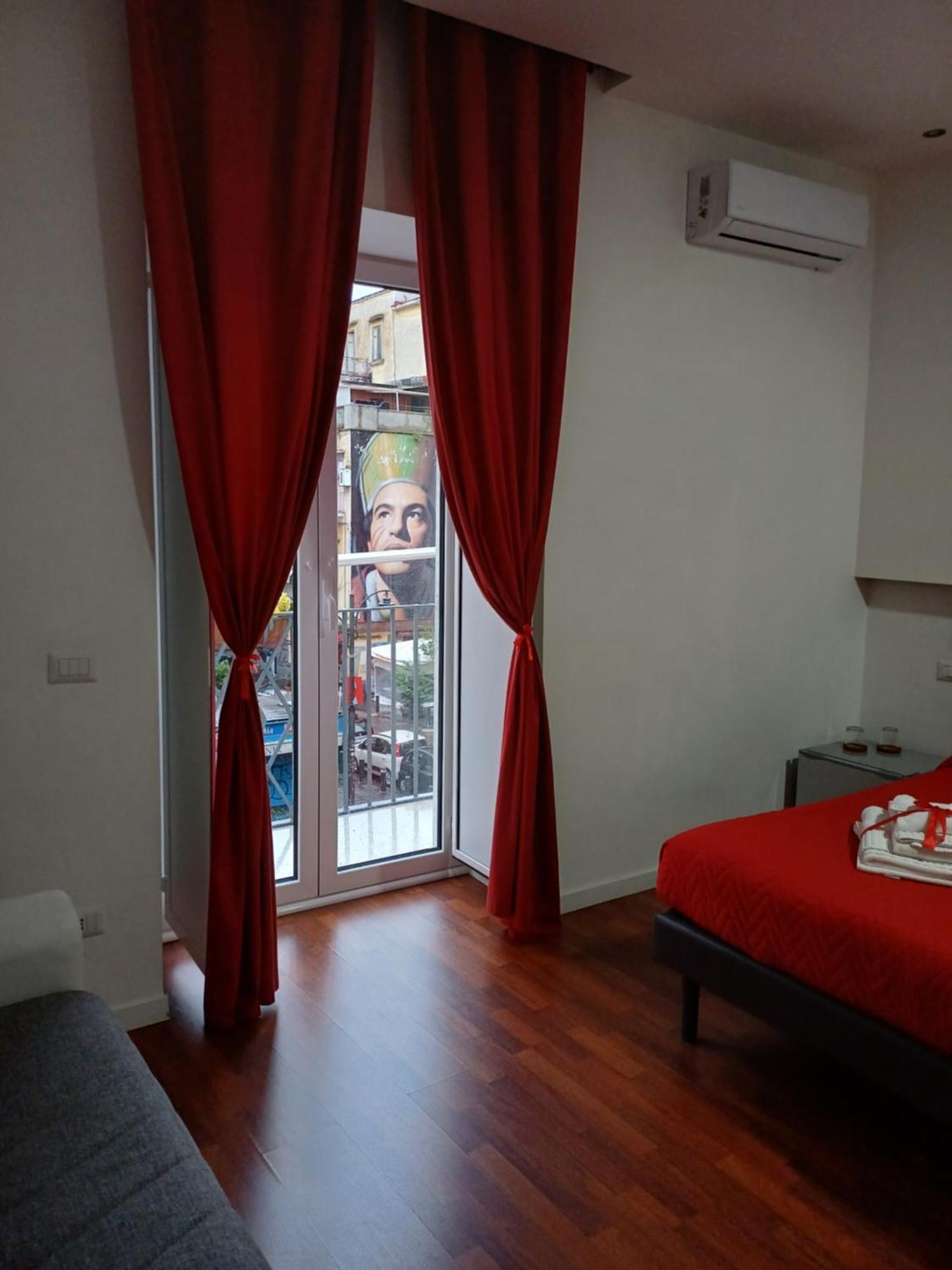 Suite Duomo Naples Exterior photo