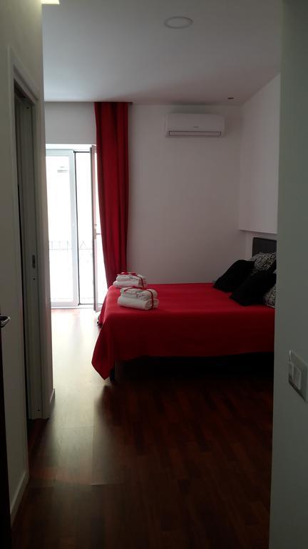 Suite Duomo Naples Exterior photo
