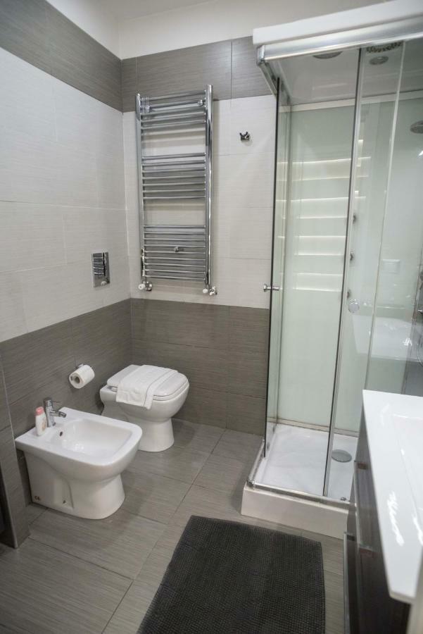 Suite Duomo Naples Exterior photo